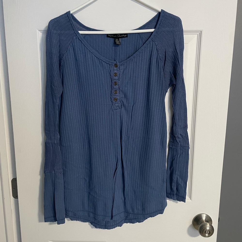 Women's Blue Long Sleeve Top